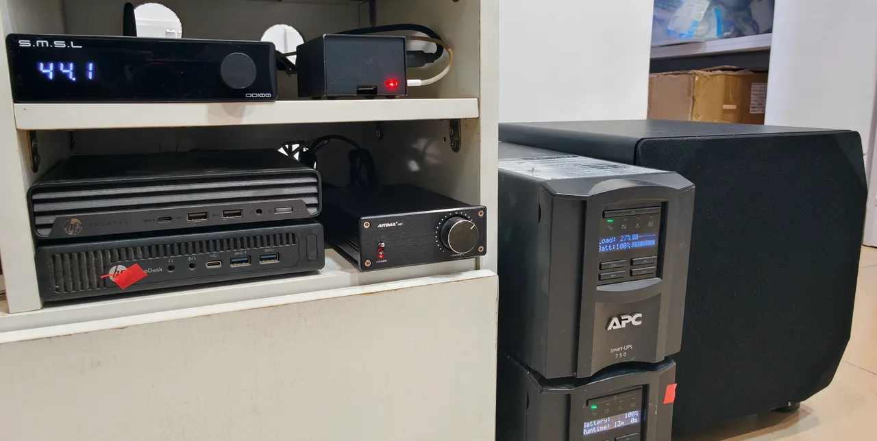 Audio Nirvana - Setting up a 2.1 High-Fidelity Music Room - Part 2.